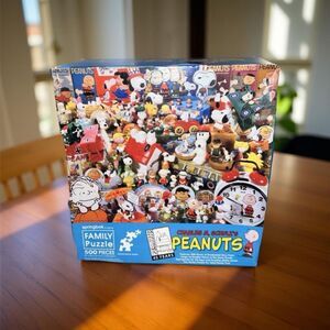 Vintage 1985 PEANUTS Snoopy 500 Pc Puzzle 45th Anniversary Collage Snoopy Lucy